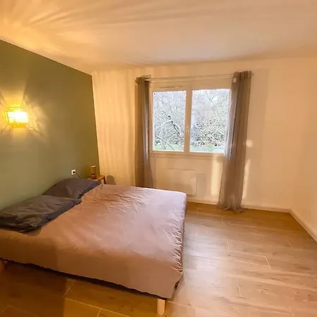 Charmant T4 Renove De 70m2 A